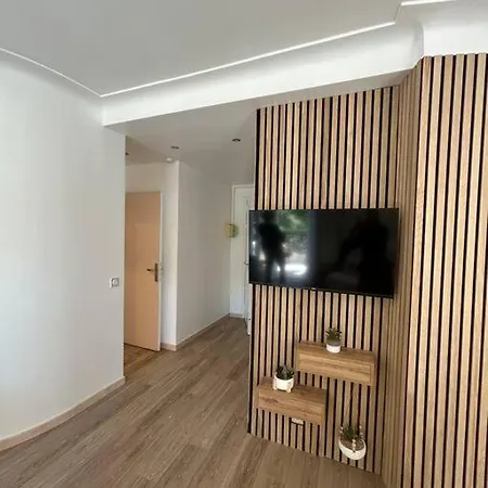 : Renove Proche Appartement