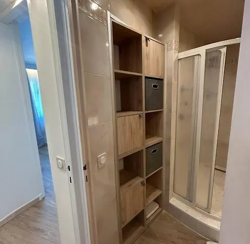 : Renove Proche Daire Cannes