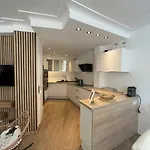 : Renove Proche Апартаменты *